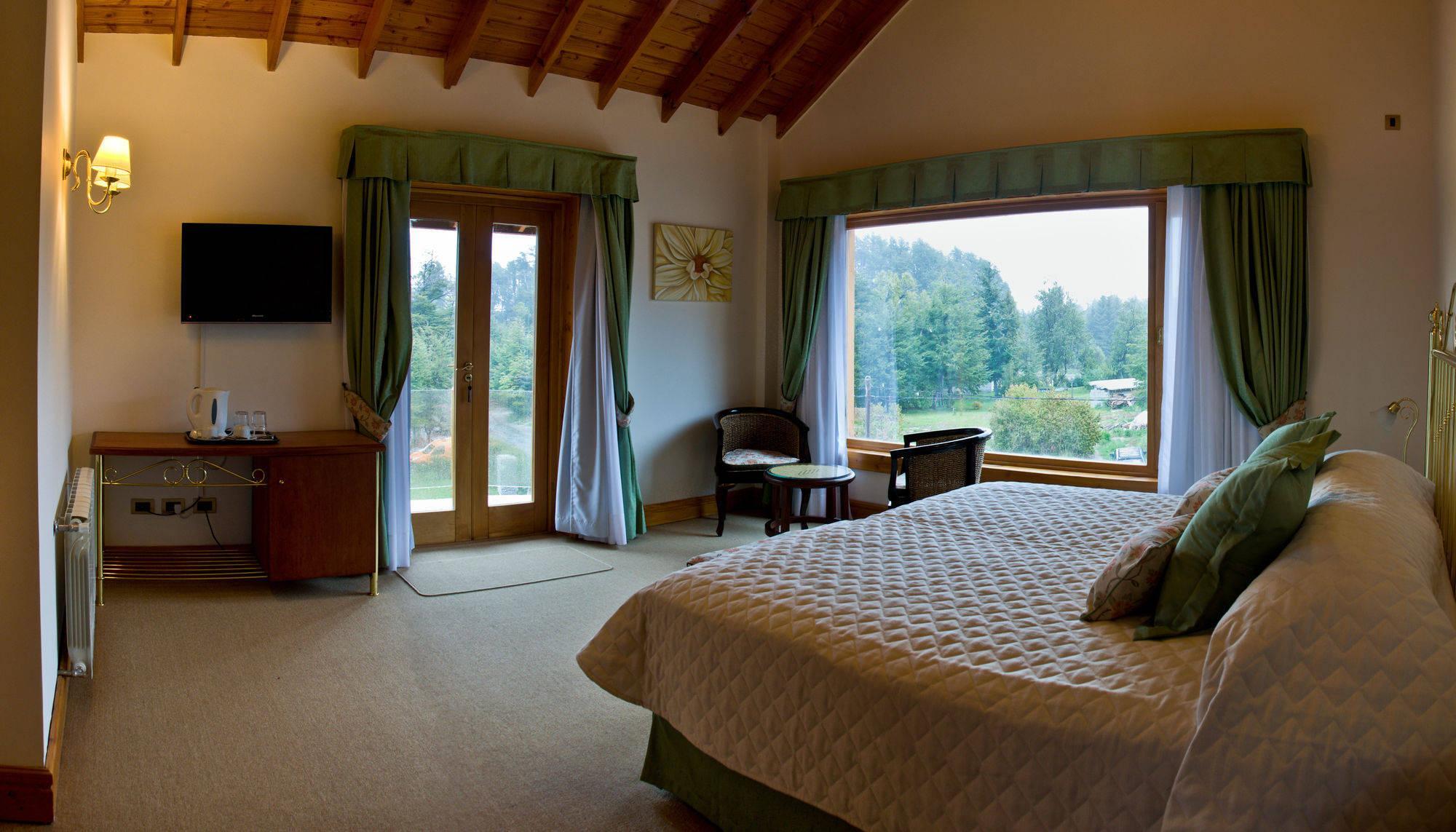 Hosteria Patagon Villa La Angostura Kültér fotó